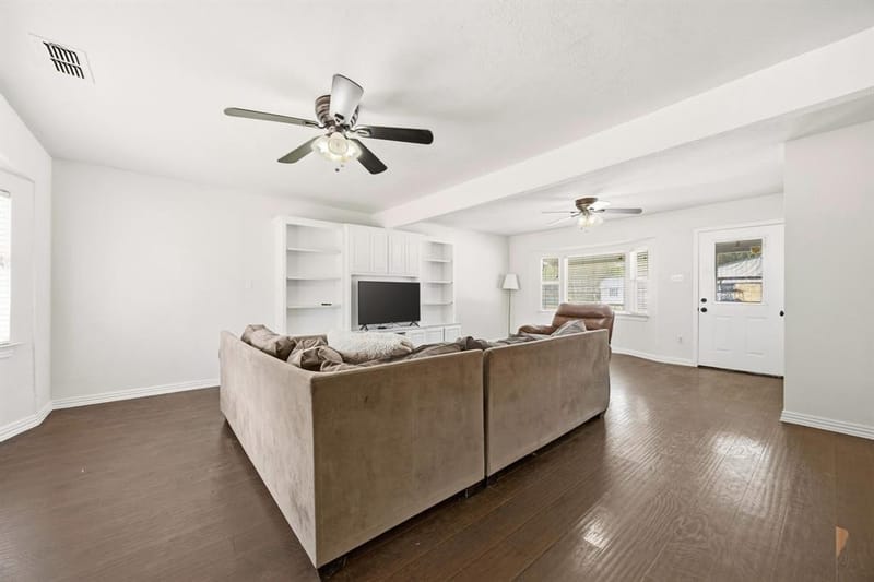 2810 Wild Valley Drive, Little Elm TX 75068 - Photo 6
