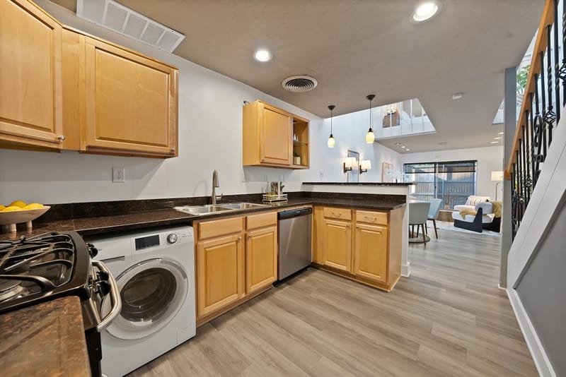 4003 Gilbert Avenue # 10, Dallas TX 75219 - Photo 8