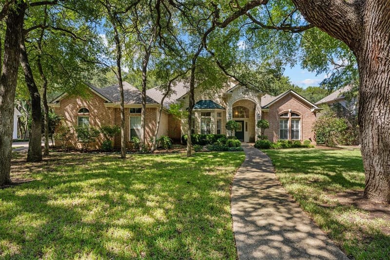 235 Settlers Creek Trail, Woodway TX 76712