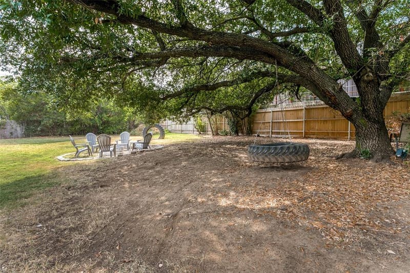 5474 Valley Drive, Fort Worth TX 76140 - Photo 29
