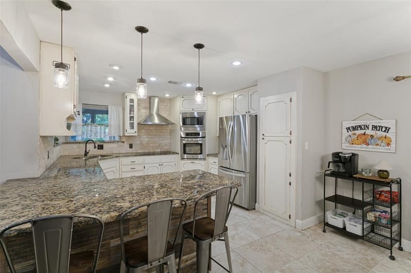 904 Dewey Scott Street, Benbrook TX 76126 - Photo 10