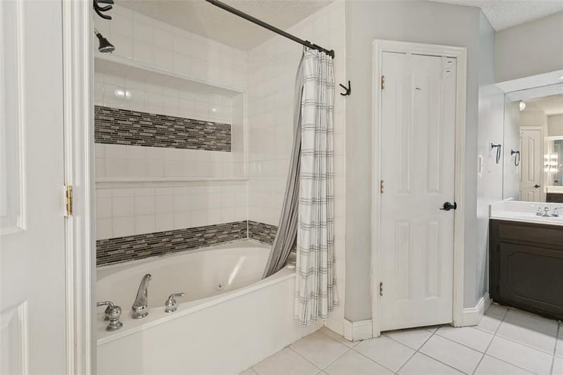 904 Dewey Scott Street, Benbrook TX 76126 - Photo 15