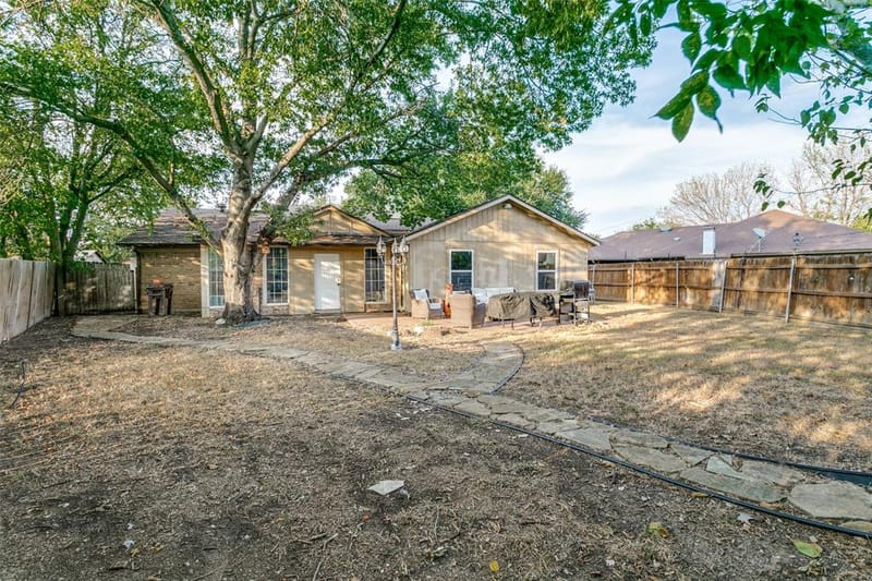 904 Dewey Scott Street, Benbrook TX 76126 - Photo 25