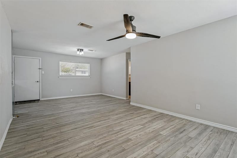 336 Saddle Trail, Saginaw TX 76179 - Photo 5