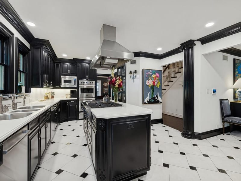 6858 Tokalon Drive, Dallas TX 75214 - Photo 16