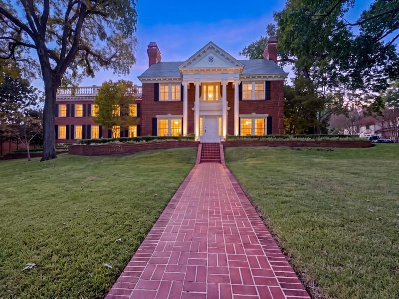 6858 Tokalon Drive, Dallas TX 75214