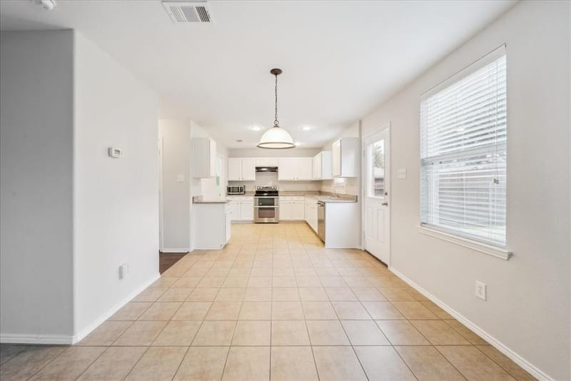 10664 Midway Drive, Frisco TX 75035 - Photo 12