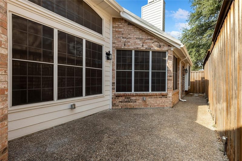 14628 Flanders Court, Addison TX 75001 - Photo 29