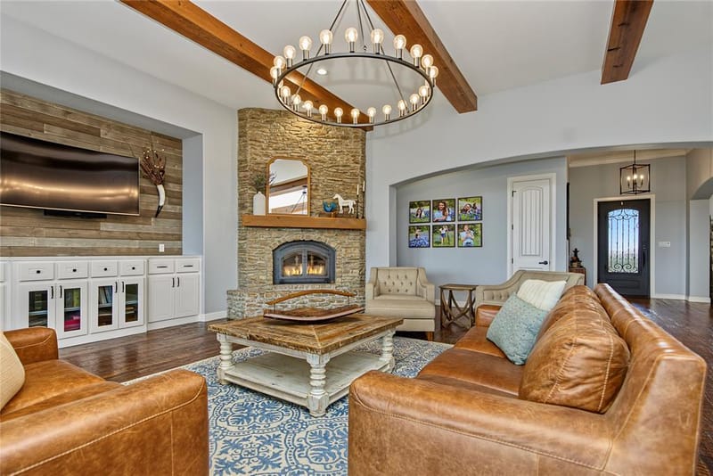 211 Silverado Drive, Weatherford TX 76087 - Photo 12