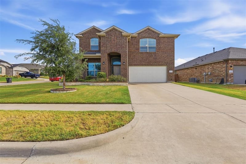 1101 Burlingame Drive, Cleburne TX 76033 - Photo 2