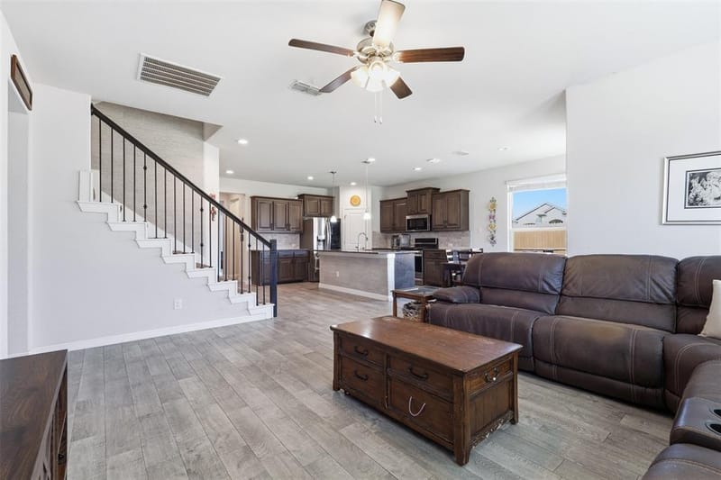 1101 Burlingame Drive, Cleburne TX 76033 - Photo 4