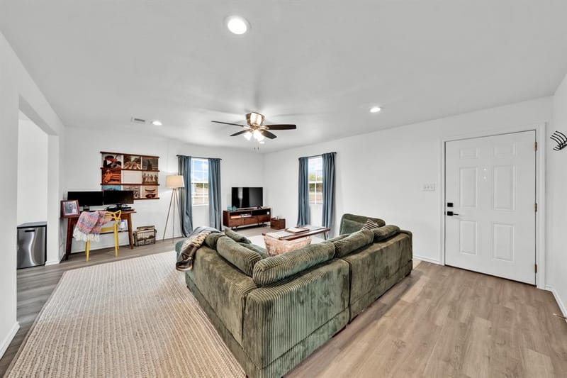 5259 County Road 4604, Commerce TX 75428 - Photo 3