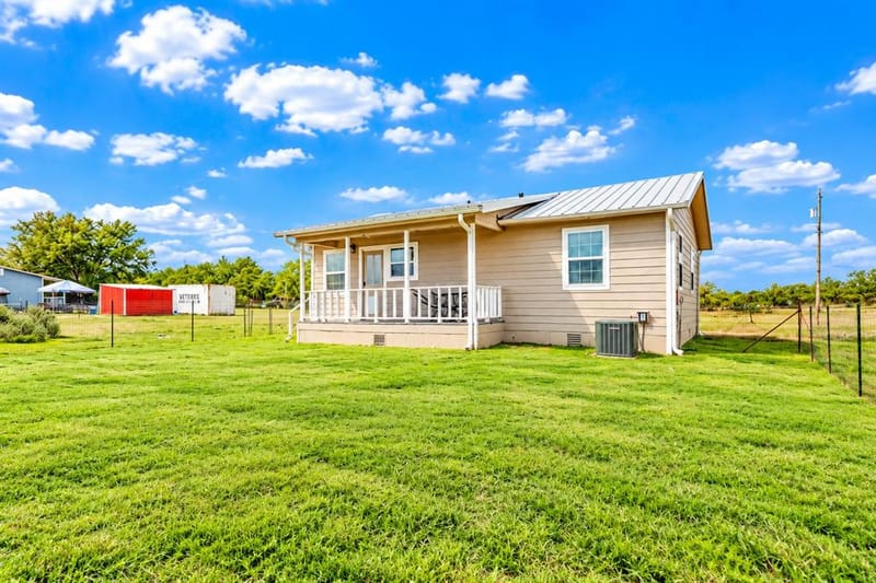 5259 County Road 4604, Commerce TX 75428 - Photo 18