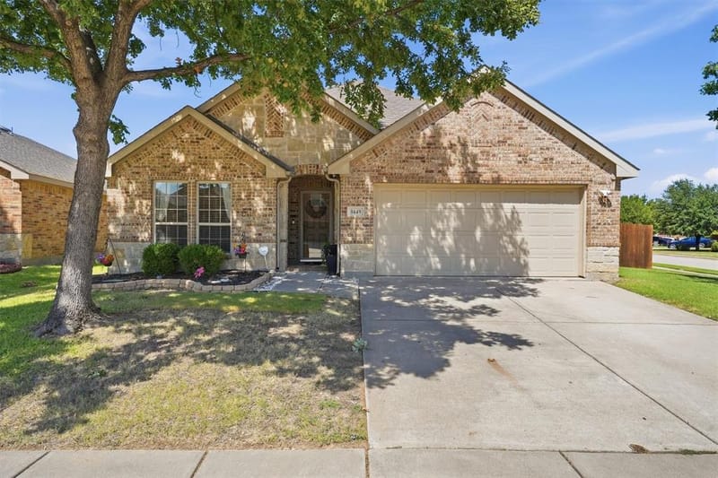 8649 Running River Lane, Fort Worth TX 76131