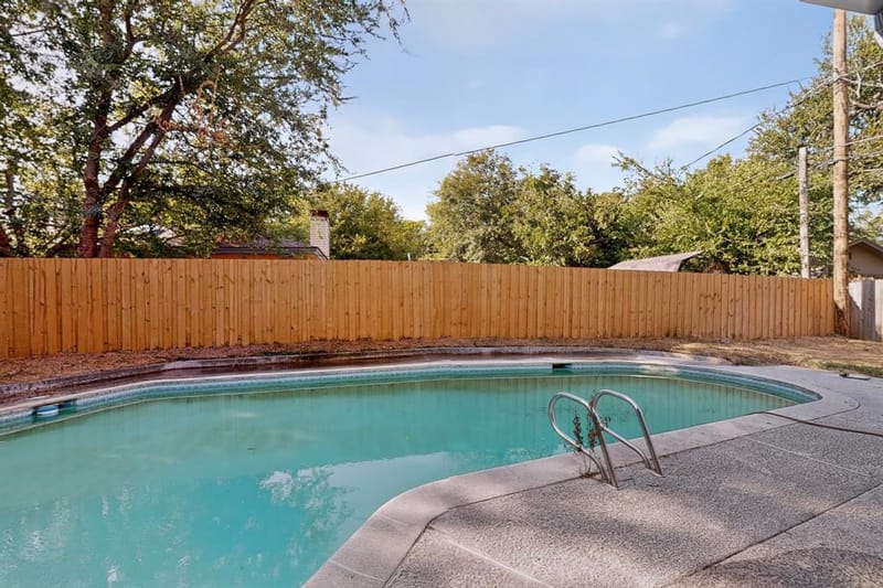 341 Arcadia Street, Hurst TX 76053 - Photo 34