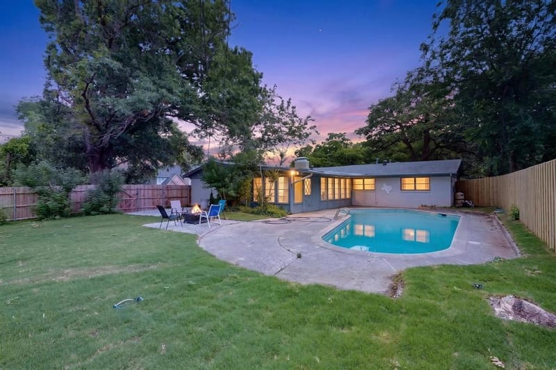341 Arcadia Street, Hurst TX 76053 - Photo 37
