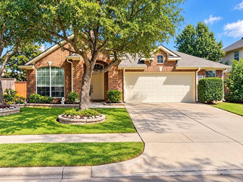 11504 Crystal Falls Drive, Fort Worth TX 76244