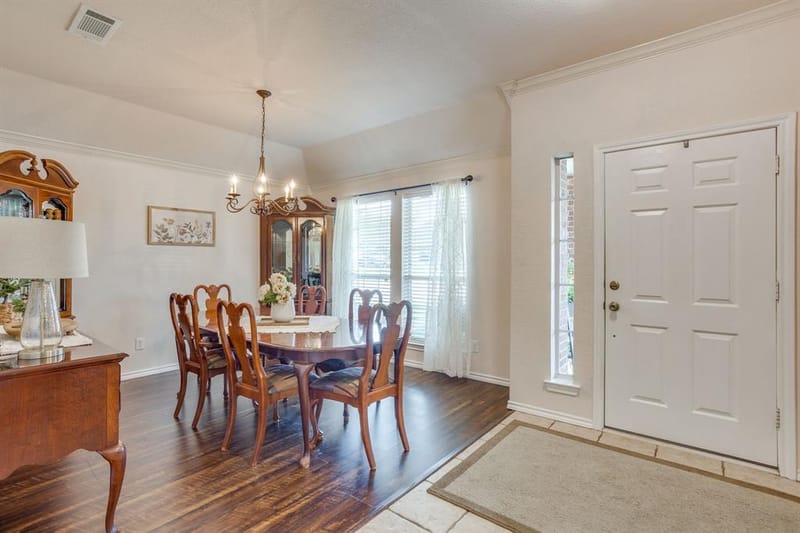 853 Royal Oak Lane, Burleson TX 76028 - Photo 6