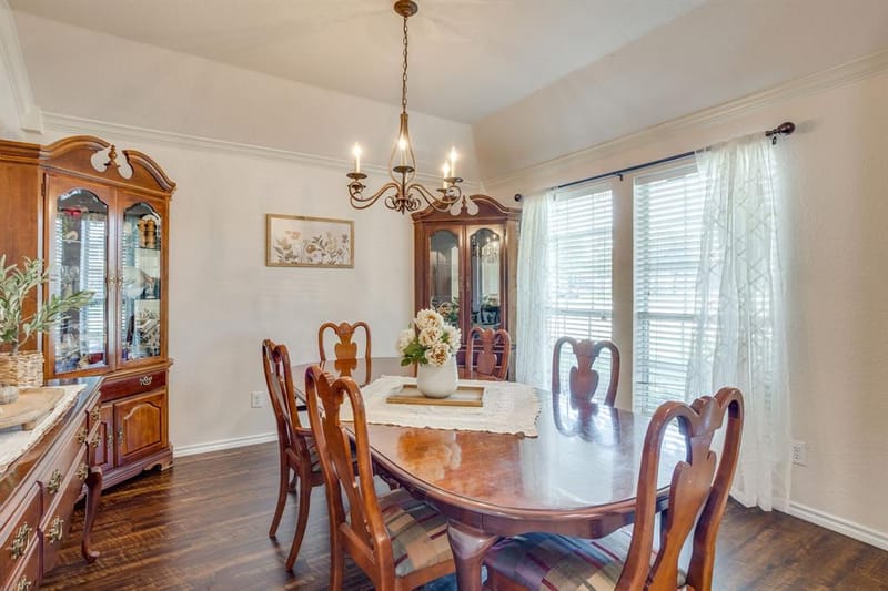 853 Royal Oak Lane, Burleson TX 76028 - Photo 7