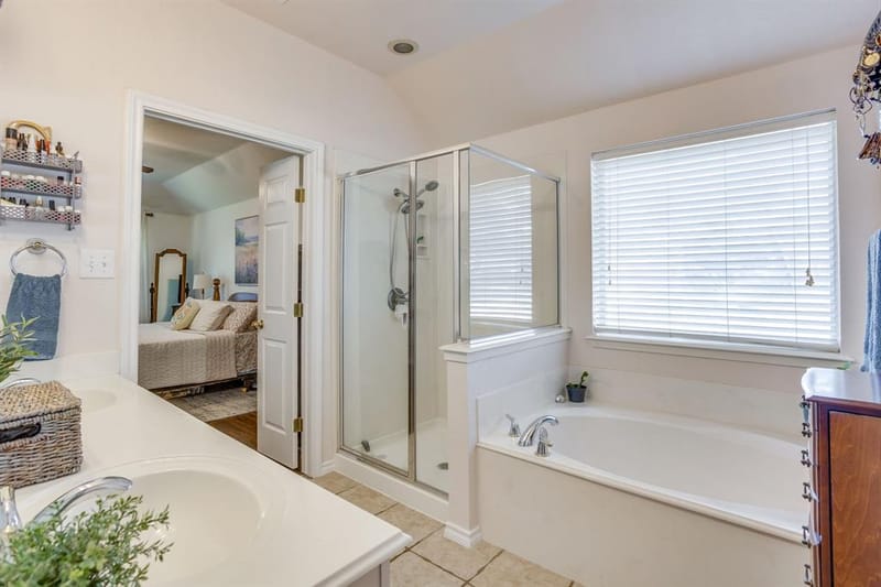 853 Royal Oak Lane, Burleson TX 76028 - Photo 30