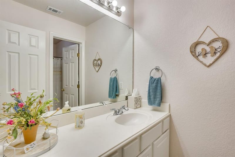 853 Royal Oak Lane, Burleson TX 76028 - Photo 34