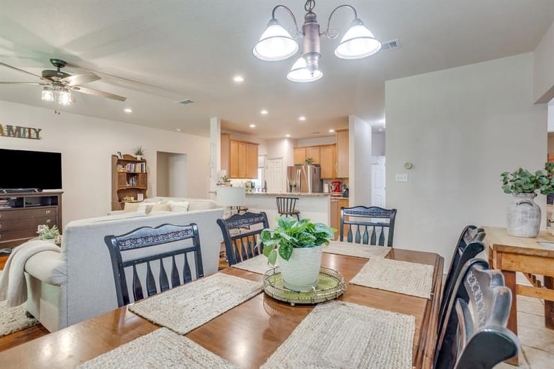 853 Royal Oak Lane, Burleson TX 76028 - Photo 14
