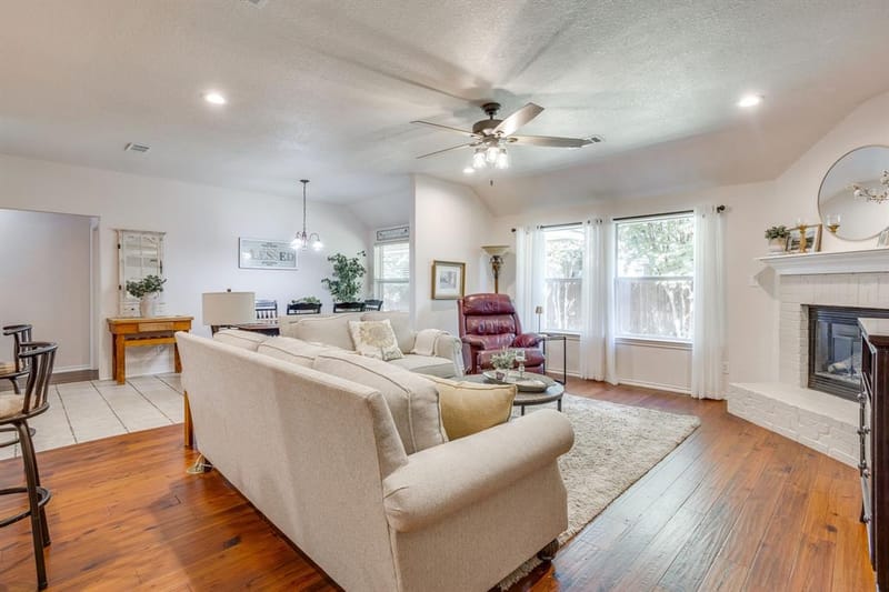 853 Royal Oak Lane, Burleson TX 76028 - Photo 15