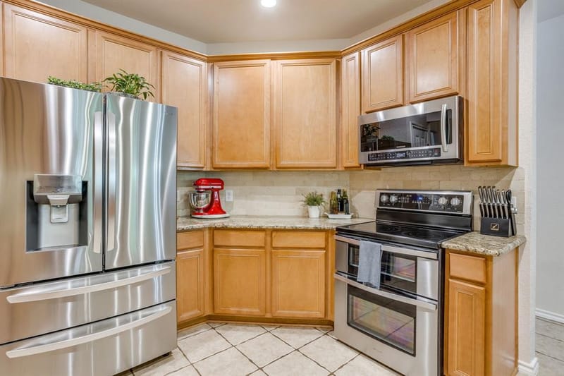853 Royal Oak Lane, Burleson TX 76028 - Photo 21