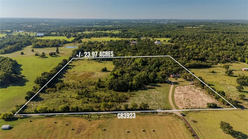 4801 CR 3923, Athens TX 75752 - Photo 2