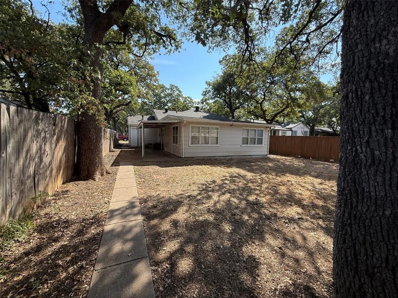 2826 Mcgee Street, Fort Worth TX 76112 - Photo 22