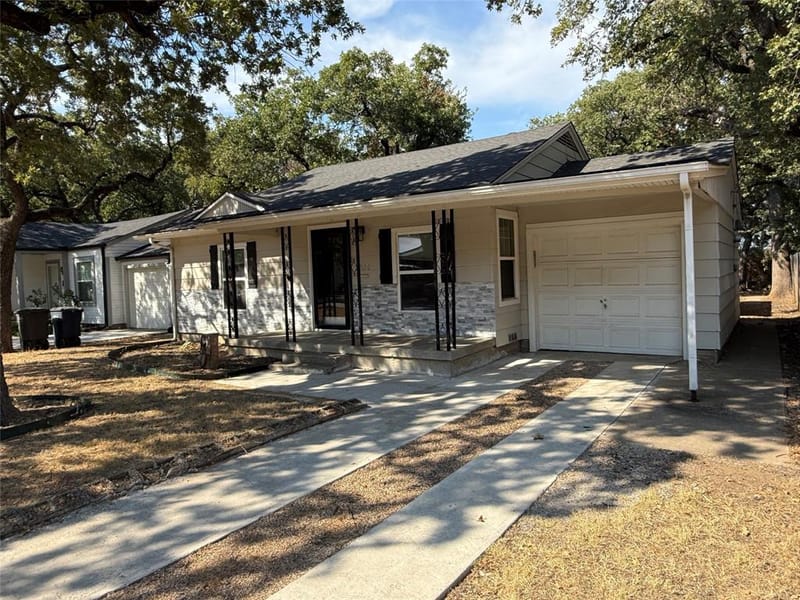 2826 Mcgee Street, Fort Worth TX 76112