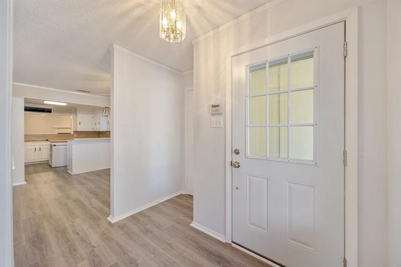 504 Woodland Hills Drive, Tyler TX 75701 - Photo 6
