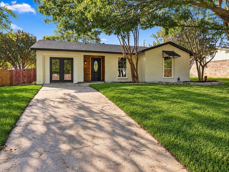 904 Dayton Road, Mansfield TX 76063
