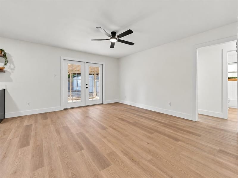 904 Dayton Road, Mansfield TX 76063 - Photo 9
