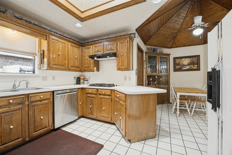 902 N Allen Heights Drive, Allen TX 75002 - Photo 12