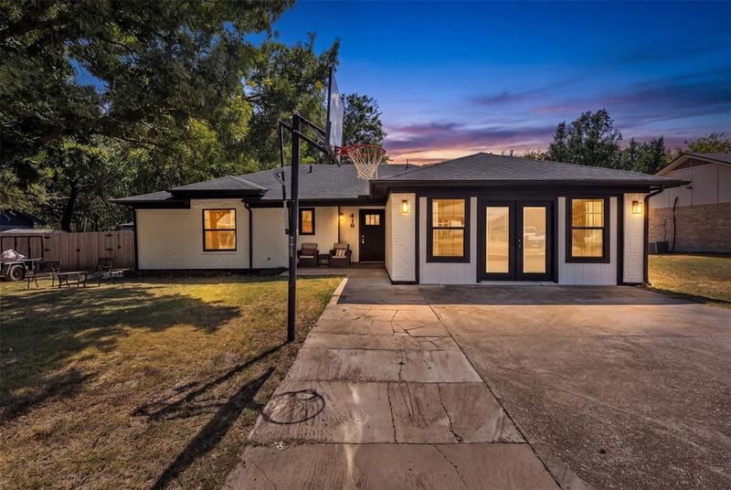 416 Ferenz Avenue, Crowley TX 76036