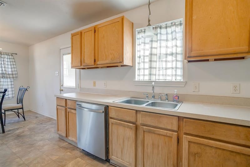 122 Blue Castle Court, Weatherford TX 76088 - Photo 16