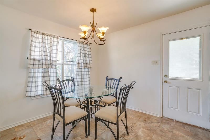 122 Blue Castle Court, Weatherford TX 76088 - Photo 11