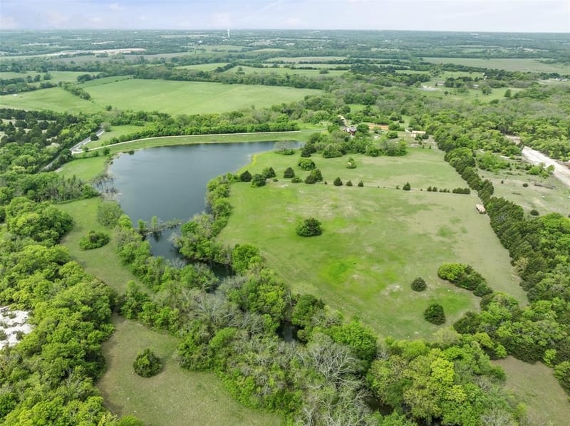 1251 Jim Cannon Road, Van Alstyne TX 75495 - Photo 34