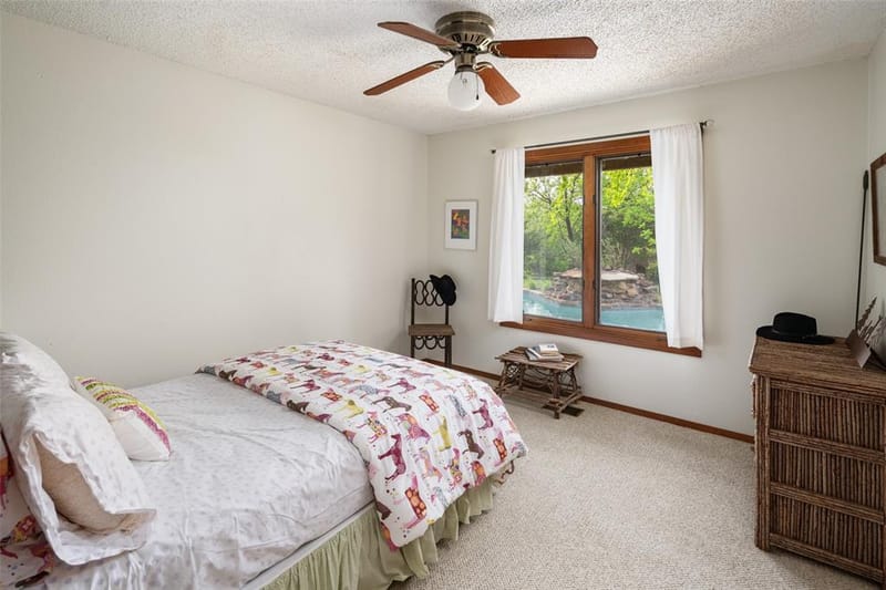 1251 Jim Cannon Road, Van Alstyne TX 75495 - Photo 15