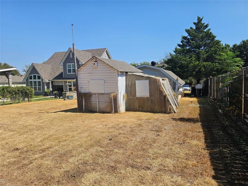1405 West Street, McKinney TX 75069 - Photo 9