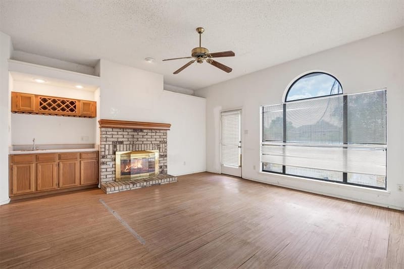308 Clear Springs Drive, Mesquite TX 75150 - Photo 6