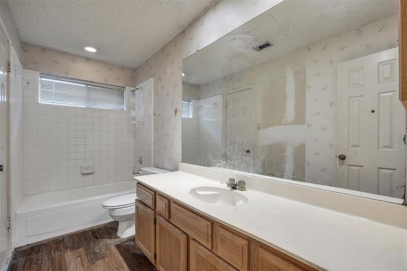 308 Clear Springs Drive, Mesquite TX 75150 - Photo 32