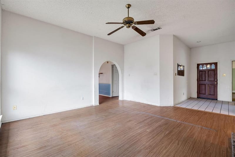 308 Clear Springs Drive, Mesquite TX 75150 - Photo 4