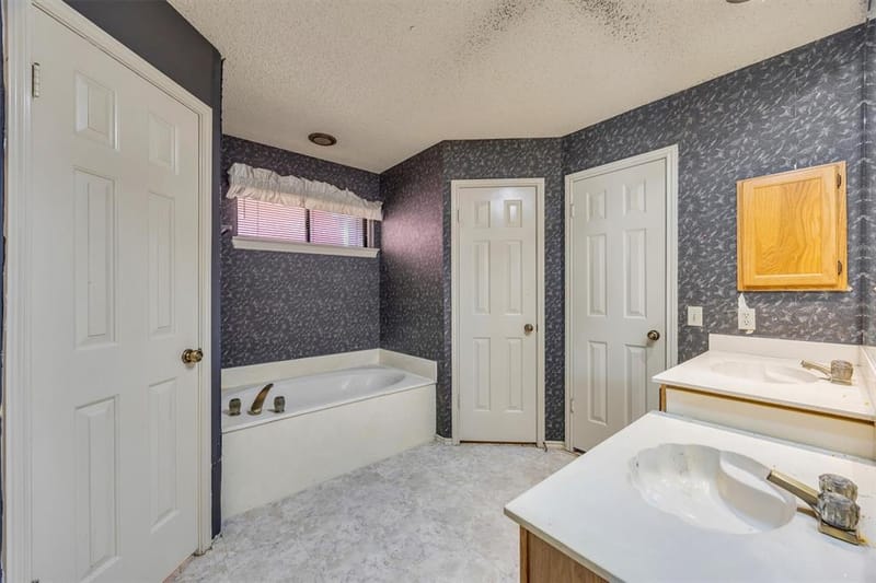 308 Clear Springs Drive, Mesquite TX 75150 - Photo 21