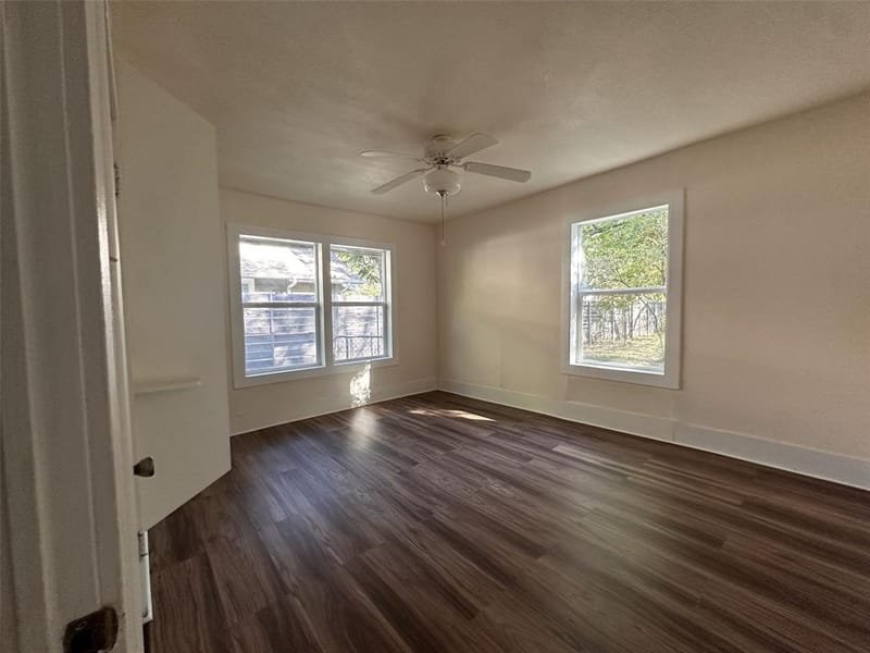 327 Egan Street, Denton TX 76201 - Photo 13