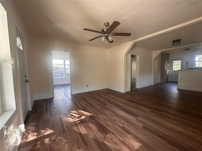 327 Egan Street, Denton TX 76201 - Photo 8