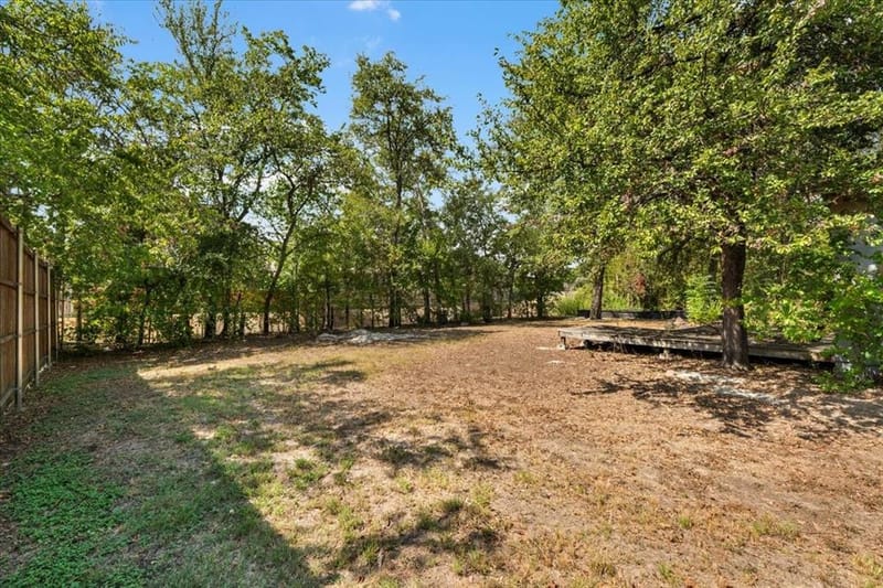 6817 Simmons Road, North Richland Hills TX 76182 - Photo 16