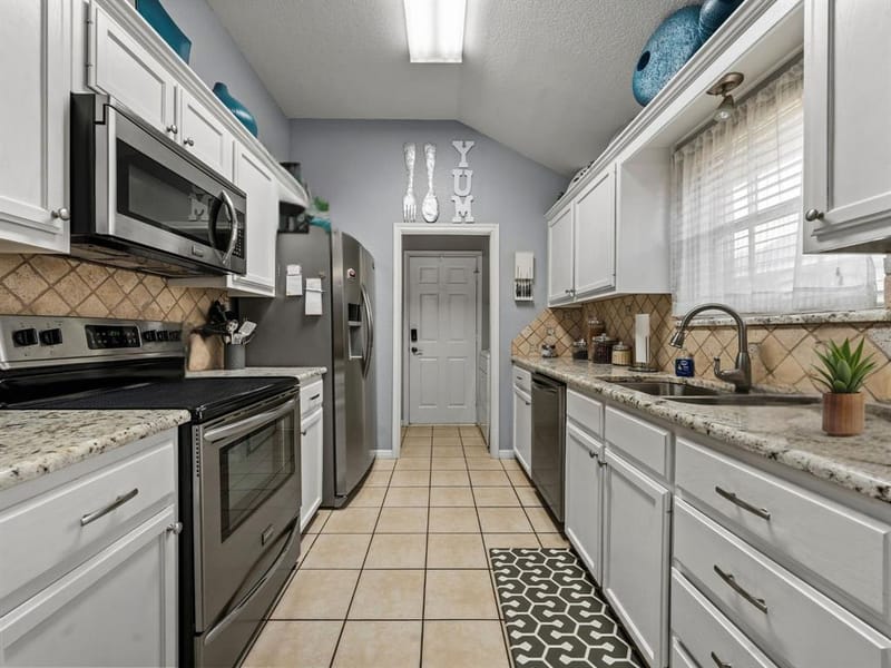3012 Pinto Loop, Robinson TX 76706 - Photo 8