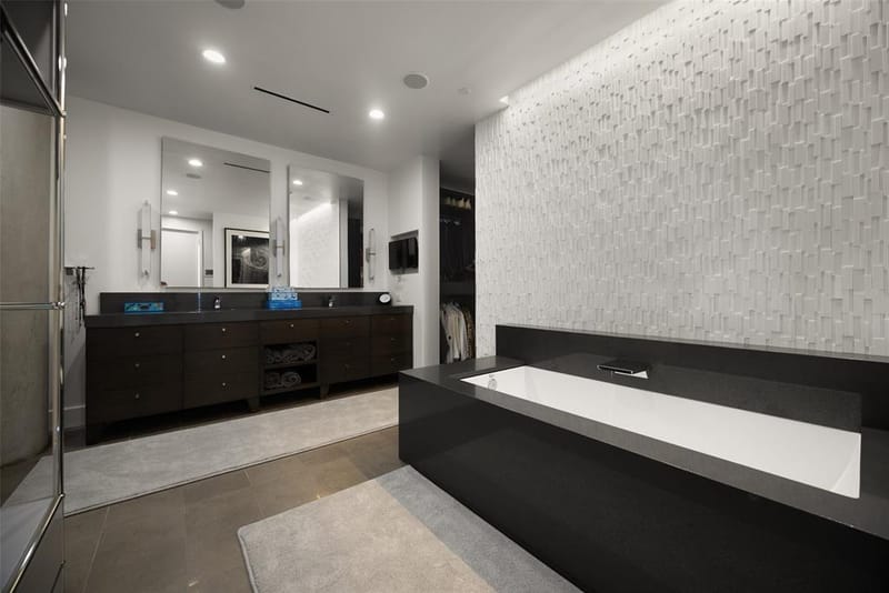 2408 Victory Park Lane # 1240, Dallas TX 75219 - Photo 20